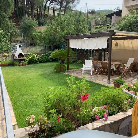 Panoramica Del Porticciolo Apartment *